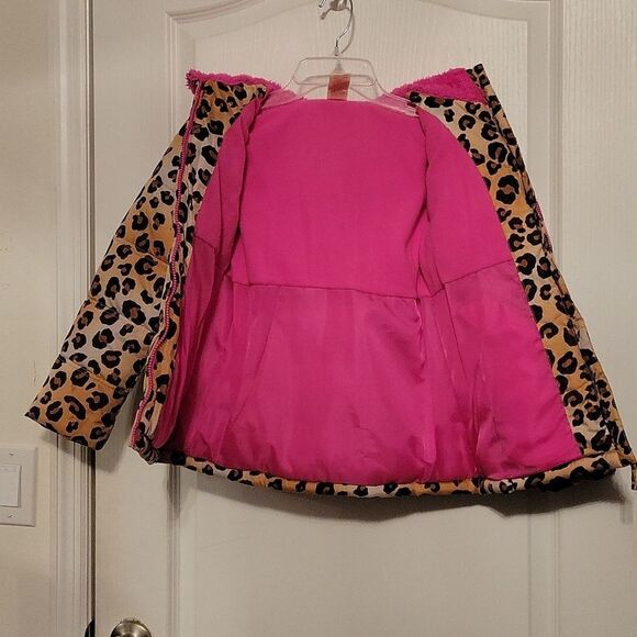 GIRLS WINTER CHEETAH PINK BUBBLE JACKET - Picture 5 of 15